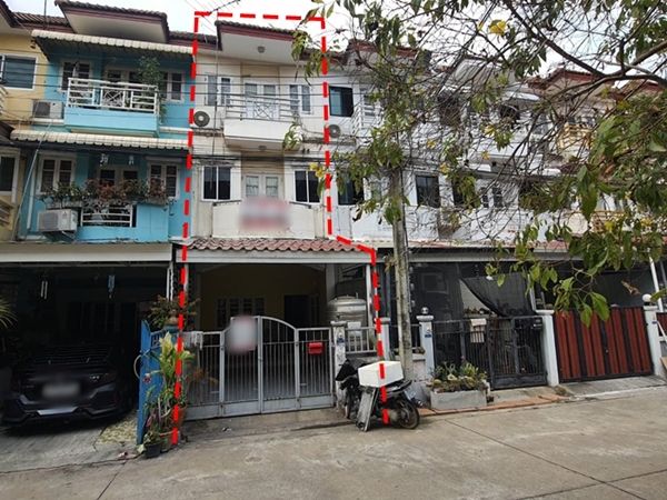 ขายทาวน์เฮาส์ - ขายทาวน์เฮ้าส์ ม.เอกนคร ห้าแยกวัชรพล ซ.ร่วมมิตรพัฒนา แยก 3 พื้นที่ 16 ตรว. ใกล้จุดขึ้นลงทางด่วนรามอินทรา