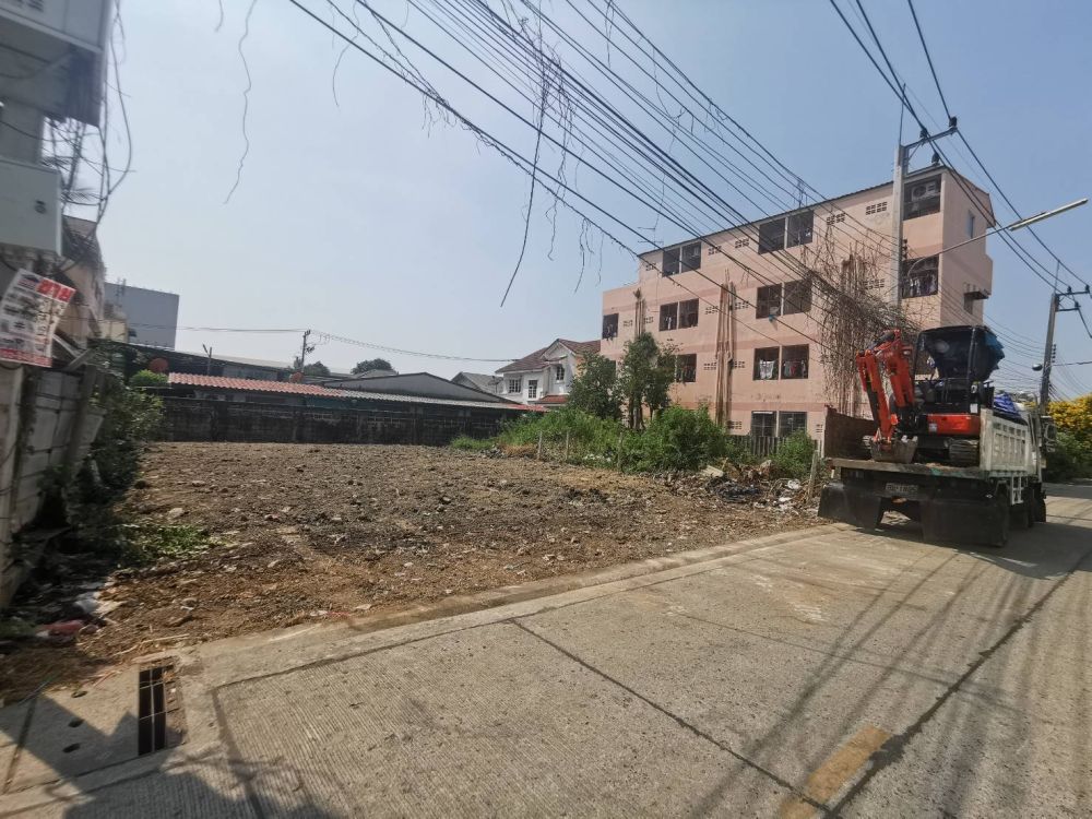 ขายที่ดิน - ขายด่วน**ที่ดินถมแล้ว 60 ตรว. เข้าซอยลำลูกกา 65 เพียง 30 เมตร