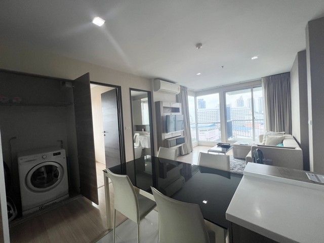 ขายคอนโด - ขายคอนโดหรู ริธึ่ม สาทร ห้องมุม เห็นวิวรอบด้าน ระเบียงใหญ่ Rhythm Sathorn 2 Beds Condo for Sale