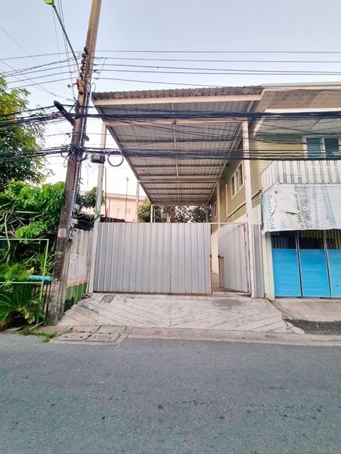 ให้เช่าทาวน์เฮาส์ - คอนเนค เกษตร-นวมินทร์ 70ม. ชอคโกแลต วิลล์ 550 ม. ต่อเติมได้ 2 ชั้น ตลาดปัฐวิกรณ์ ให้เช่าบ้าน โกดัง 1น้ำ 12ตรว. 48 ตรม.