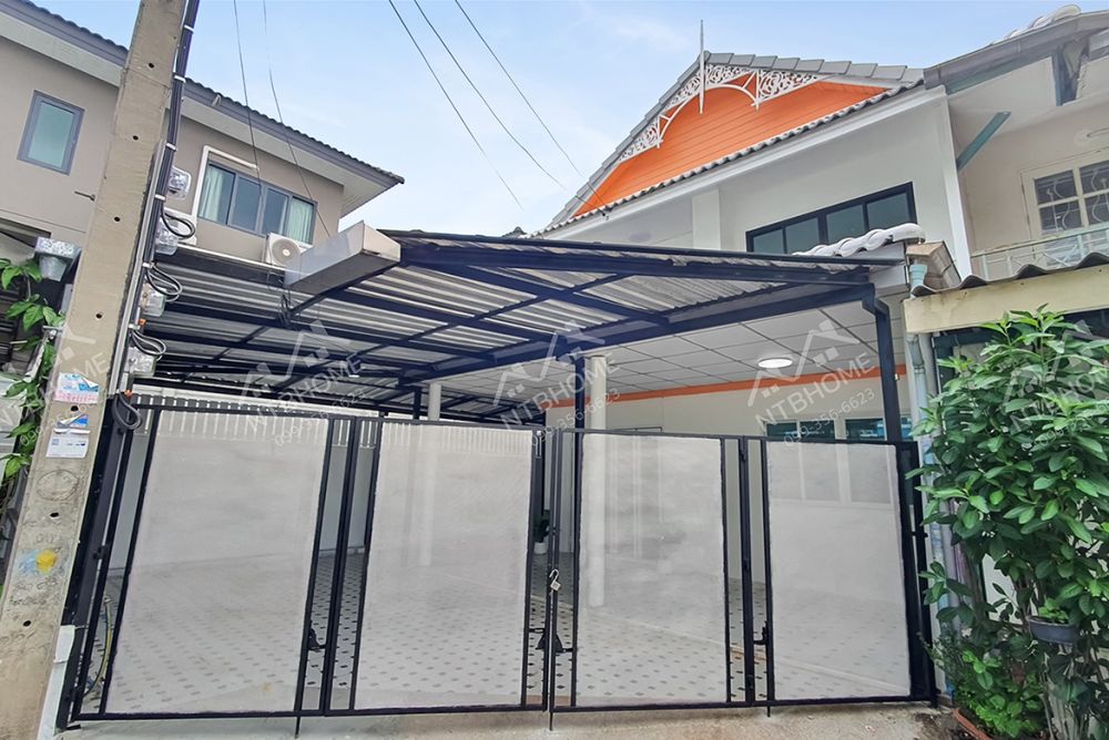 ขายทาวน์เฮาส์ - พฤกษา 14 เอ บางบัวทอง แปลงมุม ปรับปรุงใหม่ พร้อมอยู่ ในซอยวัดลาดปลาดุก