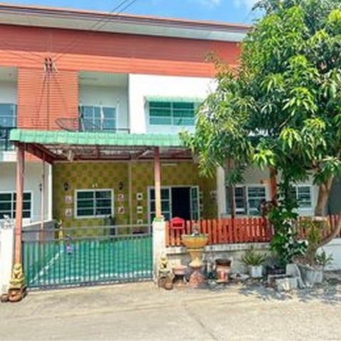 ขายทาวน์เฮาส์ - ทาวน์เฮ้าส์ 2ชั้น ใกล้อมตะนคร เดินทางสะดวกสบาย น่าอยู่ พื้นที่ในเขตชุมชน