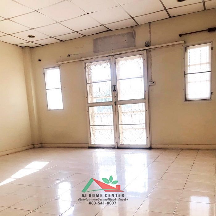 ขายทาวน์เฮาส์ - ขายทาวน์เฮ้าส์25.3ตรว. หลังริม ม.เพชรเกษม4 ถ.ทวีวัฒนา ทำเลดี สภาพดีพร้อมอยู่