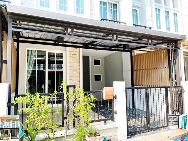 ให้เช่าทาวน์เฮาส์ - ตลาดนัมเบอร์วัน ราม 2 16ตรว.ให้เช่าทาวน์เฮาส์ 2 ชั้น 118ตรม. เฟอร์ ทำเลดี 3นอน 2น้ำ 1จอดรถ 2แอร์ เดินทางสะดวก