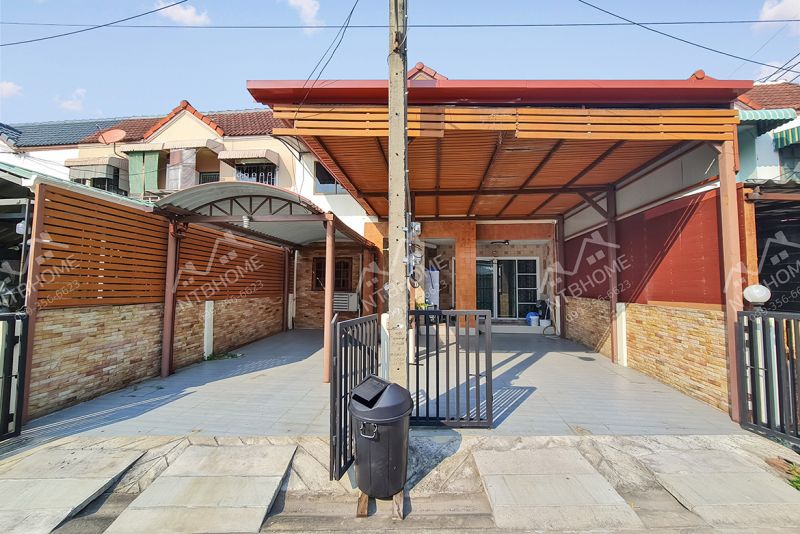 ขายทาวน์เฮาส์ - หมู่บ้าน บ้านพร้อมจิตร ซอยคูลัด-วัดพระเงิน ต่อเติมครบ ทำเลดี เดินทางสะดวก