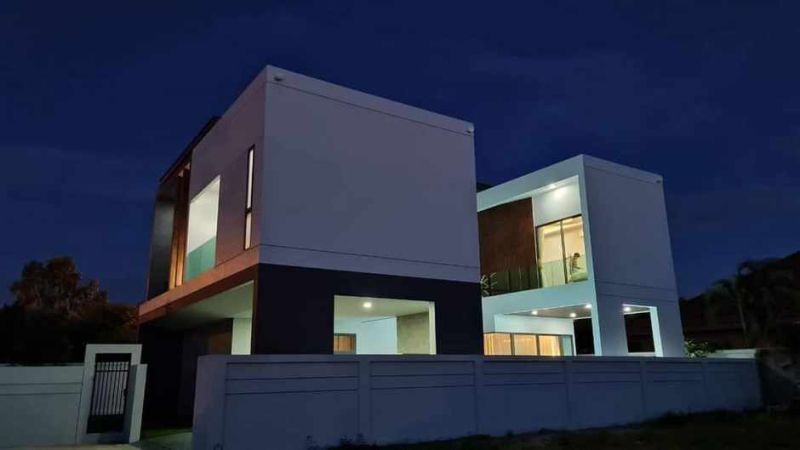 ขายบ้าน - ขายบ้านพูลวิลล่า 2 ชั้น 4 ห้องนอน ซอย สยามคันทรีคลับ