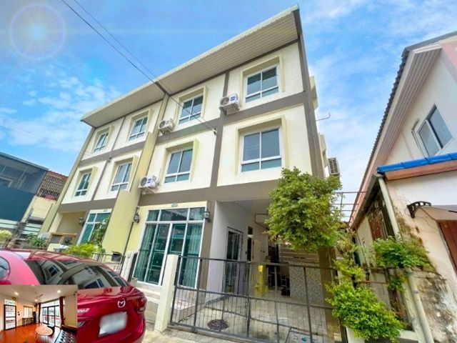 ให้เช่าทาวน์เฮาส์ - สรงประภา10-20 ถูกมาก รักสัตว์ 23ตรว.ธุรกิจ สตูดิโอ ให้เช่าทาวน์โฮม 3 ชั้น 170ตรม.4นอน 3น้ำ 4แอร์ แฮปปี้ อเวนิว ดอนเมือง เดินทางสะดวก