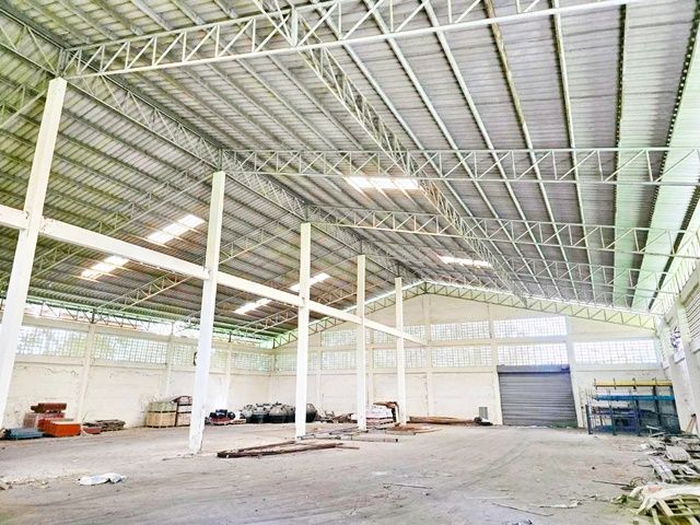 ให้เช่าโรงงาน / โกดัง - มิตรภาพ ให้เช่าโกดัง 3 ไร่ 4,805ตรม. ศาลจังหวัดสระบุรี ใกล้ถนนใหญ่ 1โกดัง 2ห้องน้ำ จอดรถได้หลายคัน