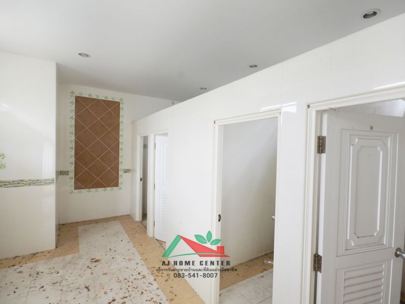 ขายอาคารพาณิชย์ / สำนักงาน - ขายอาคารสิ่งปลูกสร้างพร้อมสระว่ายน้ำ 284ตรว. ม.หงส์ประยูร1 ซ.เทศบาล4 ราคาพร้อมคุย