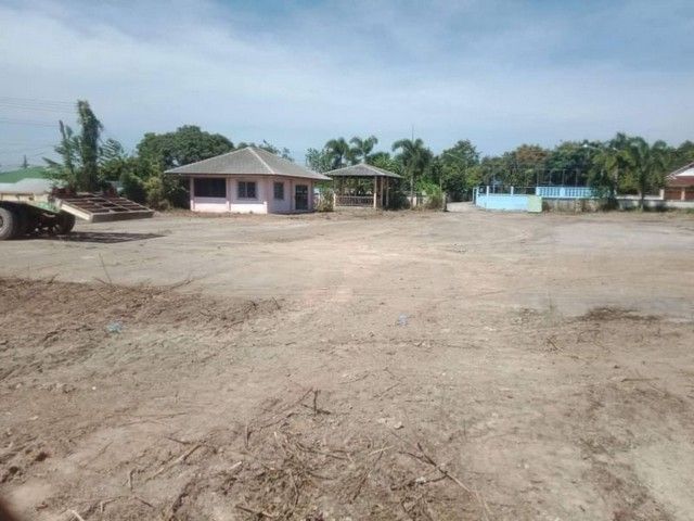 ขายที่ดิน - ด่วน!! ราคาดี ขายเหมาที่ดิน ใกล้ท่าเรือแหลมฉบัง เขต EEC (ผังเมืองสีส้มอ่อน) TP-L0187