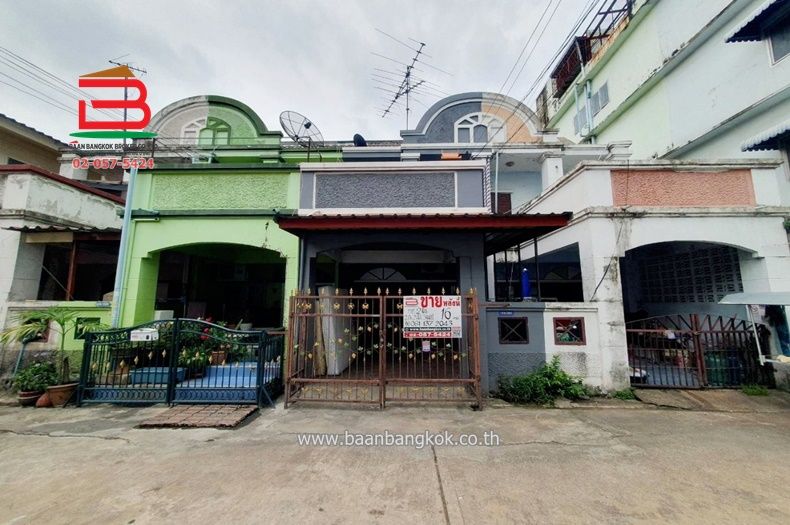 ขายทาวน์เฮาส์ - ทาวน์เฮาส์ โครงการ คลองหลวงโฮมเพลส เนื้อที่ 16 ตรว ถ.คลองหลวง ต.คลองสอง อ.คลองหลวง จ.ปทุมธานี