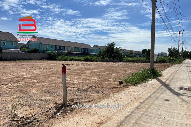 ขายที่ดิน - ที่ดินเปล่า ถมแล้ว ซอยไสวประชาราษฎร์ 45 เนื้อที่ 1 ไร่ ถนนพระองค์เจ้าสาย คลอง 4 ต.ลาดสวาย อ.ลำลูกกา จ.ปทุมธานี