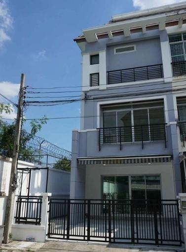 ให้เช่าทาวน์เฮาส์ - ให้เช่าทาวน์โฮม หลังมุม บ้านกลางเมือง เดอะรอยัลโมนาโค ศรีนครินทร์24