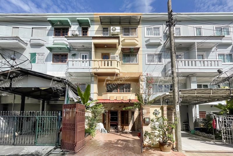 ขายทาวน์เฮาส์ - ทาวน์โฮม 4 ชั้น หมู่บ้านแสนสบาย เลี่ยงเมืองนนท์ 10 สภาพดีพร้อมอยู่ ใกล้รถไฟฟ้า ตรงข้ามเซ็นทรัลรัตนาฯ