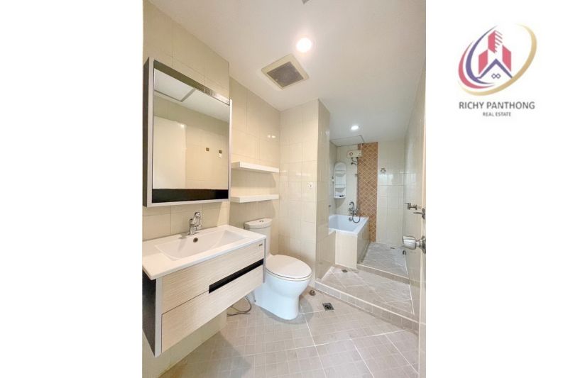 ขายอพาร์ทเม้นท์ / โรงแรม - ขาย ทาวน์โฮมให้เช่า นำสัตว์เลี้ยงเข้าพักได้ ต.แสนสุข อ.เมือง จ.ชลบุรี L081400