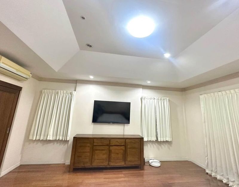 ให้เช่าบ้าน - ให้เช่า บ้านเดี่ยว 2 ชั้น โครงการ นันทวัน สวนหลวง ร.9 เฉลิมพระเกียรติ ร 9 ซอย62 เฟอร์ครบ ตกแต่งครบ ราคา 65,000 บาท/เดือน