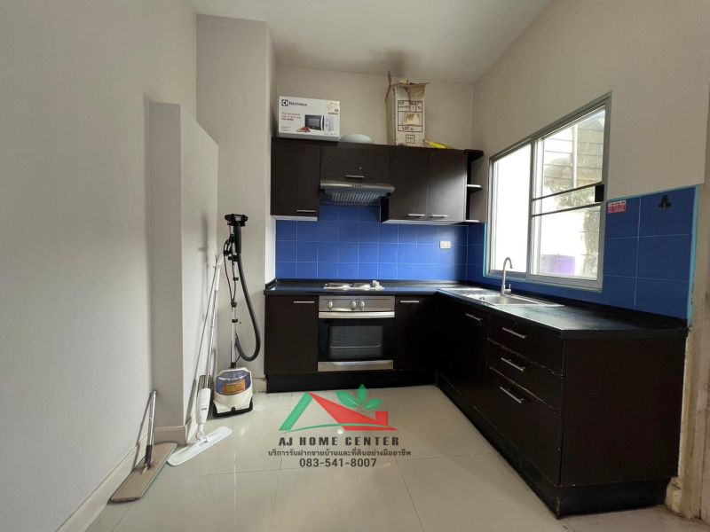 ขายทาวน์เฮาส์ - ขายทาวน์เฮ้าส์29.8ตรว. หลังมุม ม.วิสต้า อเวนิว1 ถ.วัชรพล ราคาพร้อมคุย จัดกู้ฟรี