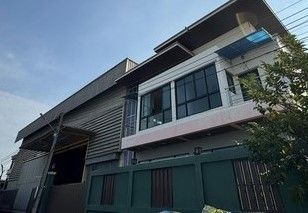 ให้เช่าโรงงาน / โกดัง - ให้เช่า โกดังเก็บเหล็ก พื้นที่ใช้สอย 1,000 ตร.ม ซอยสินพาโชค เลียบคลองบางน้ำจืด
