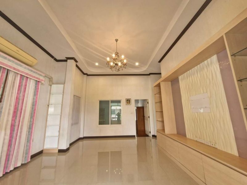 ขายบ้าน - ขายบ้านนาวีเฮาส์ 23, 3 ห้องนอน 3 ห้องน้ำ 83 ตรว, ติดถนนสุขุมวิท บางเสร่ สัตหีบ ชลบุรี