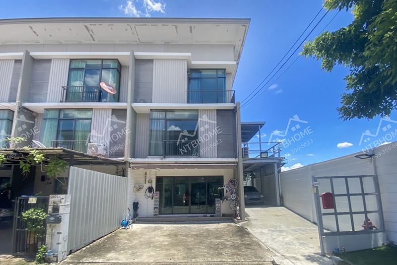 ขายทาวน์เฮาส์ - ทาวน์โฮม 3 ชั้น พฤกษาวิลล์ 65/2 ศรีสมาน แปลงมุม ทำเลดี ใกล้ โรบินสันศรีสมาน