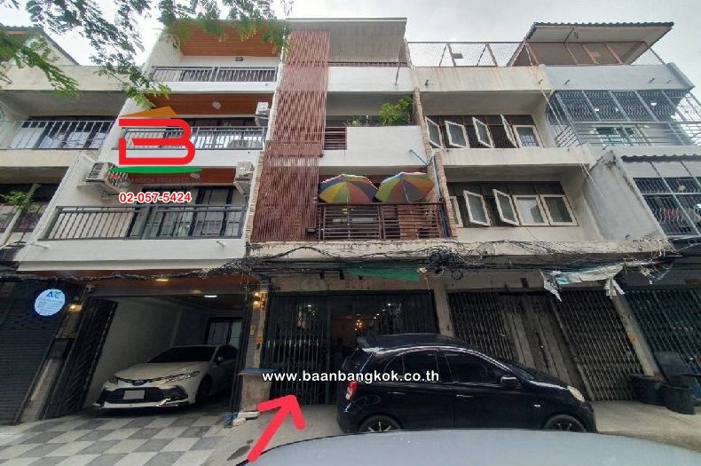 ขายอาคารพาณิชย์ / สำนักงาน - อาคารพาณิชย์ หมู่บ้าน ตะวันรุ่ง, ซอยลาดพร้าว 62 เนื้อที่ 14 ตารางวา ถนนลาดพร้าว แขวงวังทองหลาง เขตบางกะปิ กรุงเทพมหานคร