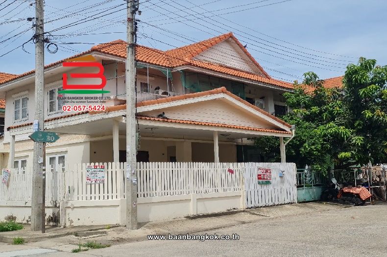 ขายทาวน์เฮาส์ - ทาวน์เฮาส์ โครงการ พฤกษา 31 พุทธมณฑลสาย 5 เนื้อที่ 26.1 ตารางวา ตรงข้ามโรงเรียนบ้านคลองโย่ง อำเภอพุทธมณฑล จังหวัดนครปฐม