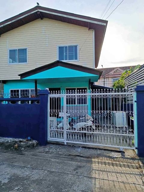 ให้เช่าบ้าน - มีบริเวณรอบบ้าน BIG C โลตัส สุขาภิบาล 3 700ม.บ้านเดี่ยว 2 ชั้น 34 ตร.วา.244 ตร.ม.ให้เช่า 3 นอน ร่มเกล้า 1.8 กม.MRT เคหะรามคำแหง 600ม.