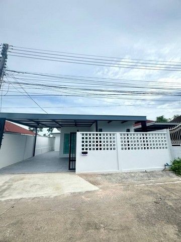 ขายบ้าน - ขายบ้านมือสองพัทยา มบ.หมู่พัทยารุ่งเรือง เนินพลับหวาน TP-H0755