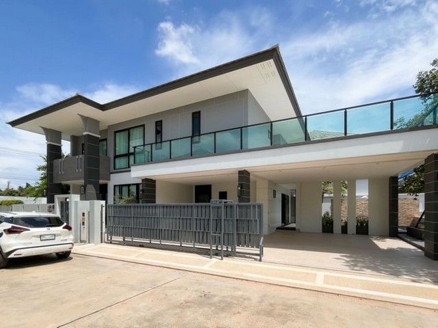 ขายบ้าน - ขายบ้านหรูบางละมุง ใกล้เมืองพัทยา มบ.ภัททาไพร์ม ตำแหน่งมุม TP-H0808