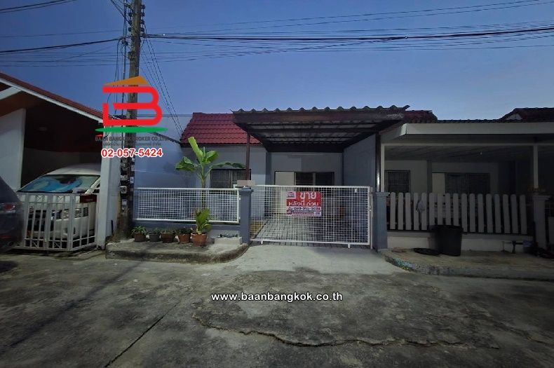 ขายทาวน์เฮาส์ - ทาวน์เฮาส์ หมู่บ้าน เรือนสุข 2 (ติดถนนรังสิต-นครนายก คลอง 9) เนื้อที่ 18 ตารางวา ตำบลลำผักกูด อำเภอธัญบุรี จังหวัดปทุมธานี