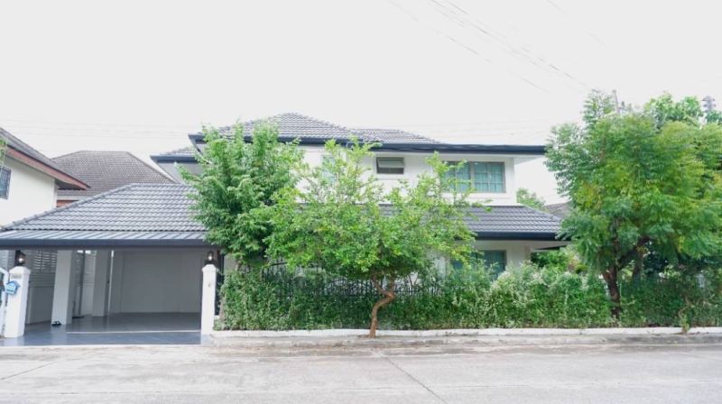 ขายบ้าน - ขายบ้านเดี่ยวในโครงการ 5 ห้องนอน 6 ห้องน้ำ ติดถนนเชียงใหม่หางดง ใกล้เซ็นทรัลแอร์พอร์ต, สนามบินเชียงใหม่