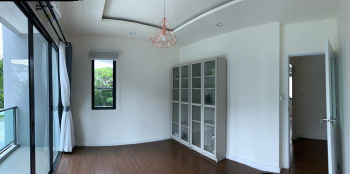 ขายทาวน์เฮาส์ - ขายทาวน์โฮม 3 ชั้น หลังมุม โครงการทาวน์อเวนิว เมิร์จ รัตนาธิเบศร์ ใกล้เซ็นทรัลเวสเกต เสาธงหิน นนทบุรี.