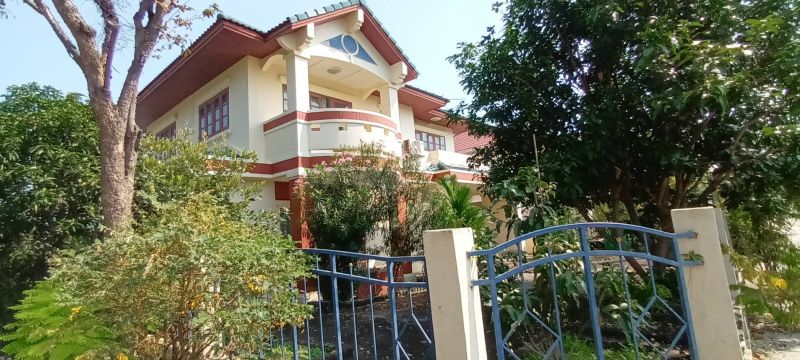 ขายบ้าน - ขายบ้านเดี่ยว 2 ชั้น หลังมุม หมู่บ้านมณีรินทร์ รัตนาธิเบศร์ ซอยท่าอิฐ สภาพพร้อมอยู่