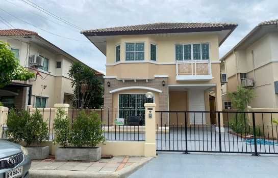 ให้เช่าบ้าน - ให้เช่า บ้านเดี่ยว 2ชั้น หมู่บ้าน ชวนชื่นกรีนพาร์ค 100 ตรม 100 ตรว เฟอร์นิเจอร์ครบ