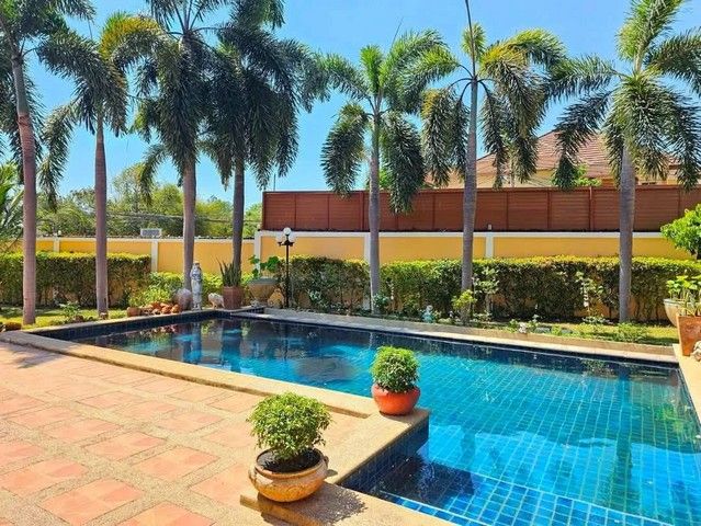 ขายบ้าน - ขายบ้านเดี่ยวพร้อมสระว่ายน้ำส่วนตัว หนองปลาไหล หนองเกตุน้อย บางละมุง, ชลบุรี