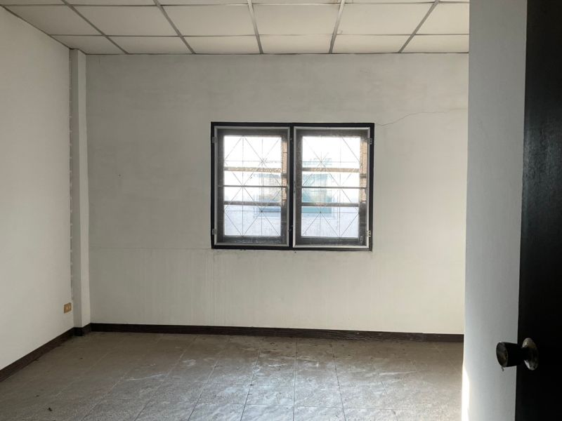 ขายทาวน์เฮาส์ - ขายบ้านทาวน์เฮ้าส์ หมู่บ้านศรีวิมลวิลล์ ซอยสายไหม74 ใกล้สนามบินดอนเมืองใน สายไหม