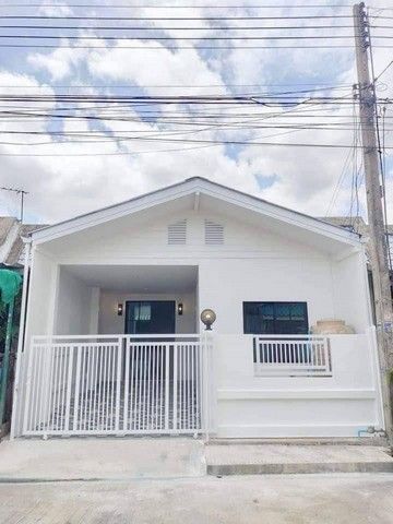 ขายทาวน์เฮาส์ - ขายทาวน์เฮ้าส์ 1 ชั้น 22.8 ตรว หมู่บ้านอยู่เจริญ 2 ลำลูกกา คลอง 4 ปทุมธานี ตกแต่งใหม่ พร้อมอยู่