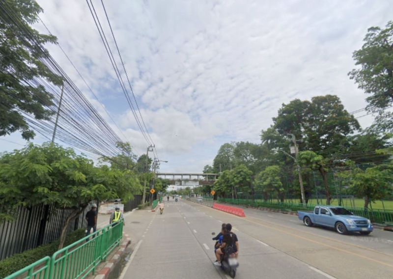 ขายที่ดิน - ขายที่ดินติดถนนใหญ่สุขุมวิท 105 (ถนนลาซาน) ใกล้ MRT ศรีลาซาล