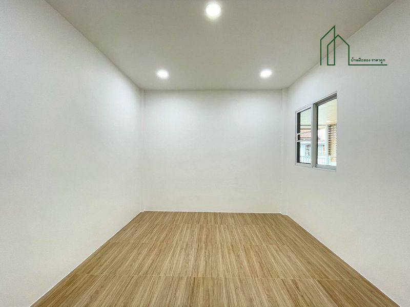 ขายทาวน์เฮาส์ - ทาวน์เฮาส์ ชั้นเดี่ยว หมู่บ้านบัวทอง 4 ถนนบ้านกล้วยไทรน้อย นนทบุรี