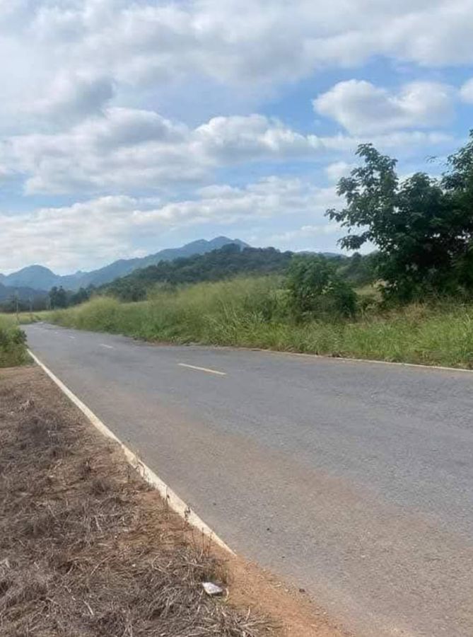 ขายที่ดิน - ขายที่เขาใหญ่ 2 ไร่ เขาวง หนองน้ำแดง วิวเขาล้อม ติดถนนลาดยาง เดินทางสะดวก ใกล้ถนนมิตรภาพ ธนะรัชต์ กุดคล้าผ่านศึก ที่สวย สงบ เหมาะปลูกบ้านตากอากาศ