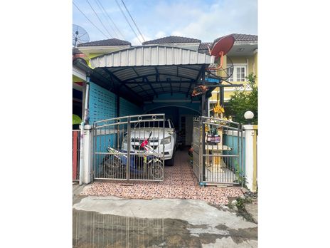 ขายทาวน์เฮาส์ - ขายทาวน์เฮ้าส์ หมู่บ้านปัญญ์วไล คลอง 7 ลำลูกกา ปทุมธานี