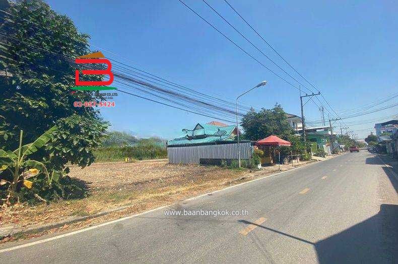 ขายที่ดิน - ที่ดินเปล่า คลองหลวง-คลองหนึ่ง ซ.คลองหลวง 8 แยก 5 เนื้อที่ 164 ตรว ถ.พหลโยธิน อ.คลองหลวง จ.ปทุมธานี