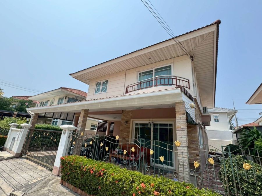 ขายบ้าน - บ้านเดี่ยว2ชั้น ม.ศุภาลัย การ์เด้นบางแสน เนื้อที่ 55.3 ตรว.มี4 นอน 4 น้ำ ตำบลแสนสุข อำเภอเมืองชลบุรี จังหวัดชลบุรี