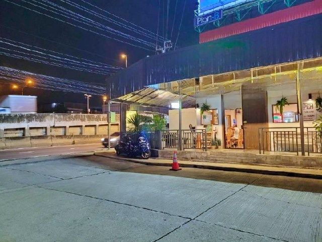 ให้เช่าโรงงาน / โกดัง - สาย2-3 ให้เช่าพื้นที่ 1 ชั้น ติดถนนใหญ่ 72ตร.ม.32ตร.วา. ถ.บรมราชชนนี สายใต้ใหม่ 4.43กม. ทำเลดี ร้านอาหาร โกดัง ร้านค้า สำนักงาน 2 น้ำ