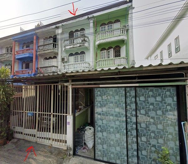 ขายอาคารพาณิชย์ / สำนักงาน - ขาย ตึกแถว 3 ชั้นครึ่ง ย่านบางแค (2.9 ล้าน) ห่างสถานีรถไฟฟ้าบางแค 8 นาที เข้าได้ 2 ทาง