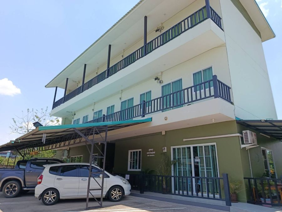 ขายอพาร์ทเม้นท์ / โรงแรม - ขายอพาร์ทเม้น ,กิจการหอพัก พร้อมดำเนินกิจการ ทำเลดี ใจกลางเมืองเชียงราย