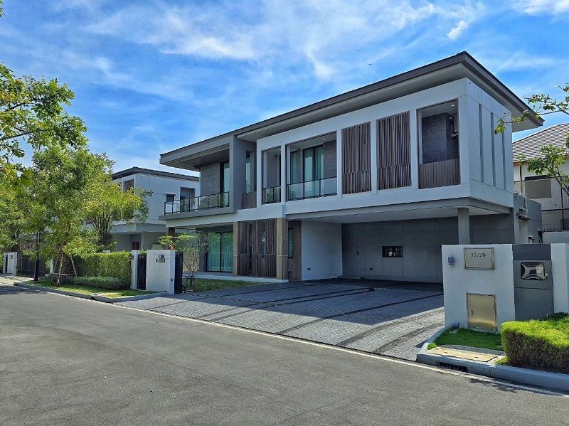 ขายบ้าน - ขายบ้านเดี่ยวหลังใหญ่ บ้านใหม่ เจ้าของไม่เคยอยู่ บางกอก บูเลอวาร์ด บางนา กม.5 บางพลี จ.สมุทรปราการ.