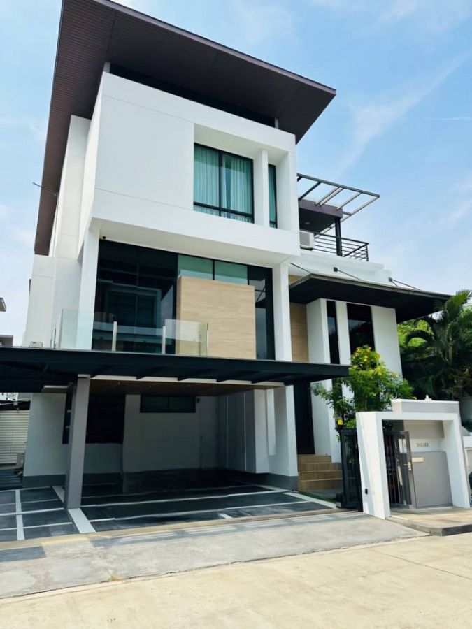 ขายบ้าน - ขายบ้านเดี่ยวหลังมุม 3 ชั้น เนอวานา บียอนด์ เกษตร-นวมินทร์ บ้านสวยตกแต่งพร้อมอยู่ บึงกุ่ม กรุงเทพ.