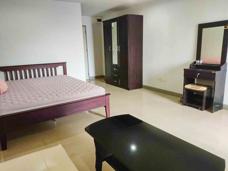 ให้เช่าคอนโด - ให้เช่าคอนโด รีเจ้นท์ โฮม ชั้น3 รีเจ้นท์ โฮม1-4 BTS บางจาก 1 กม. 32ตร.ม.1นอน พร้อมเฟอร์ รร.นานาชาติเวลล์ส 700 ม. ตลาดพระโขนง 1.5 กม.