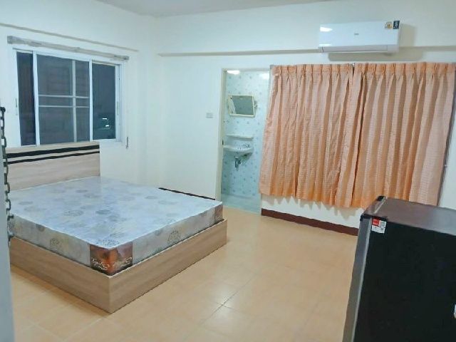 ให้เช่าอพาร์ทเม้นท์ / โรงแรม - MRT รามอินทรา กม .4 500 ม.ให้เช่าอพาร์ทเมนทใหม่ 5 ชั้น 22 ตร.ม.ทำเลดีเยี่ยม พร้อมเฟอร์ สะอาด ปลอดภัย 1 นอน 1 น้ำ ม.เกริก 2.7 กม.